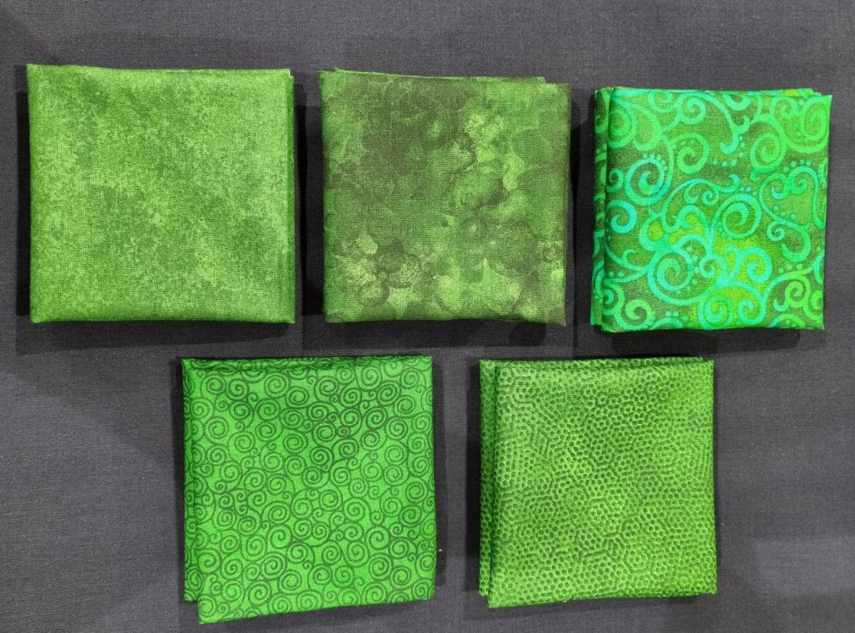 029 Stofpakketje 5 stofjes 37x25 cm groen