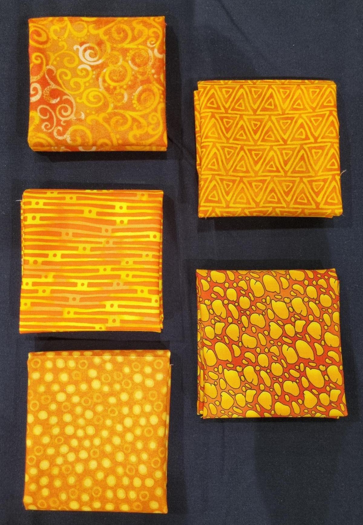 049 Stofpakketje 5 stofjes 37x25 cm oranje