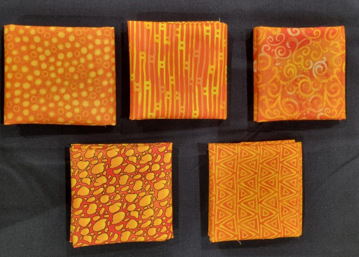049 Stofpakketje 5 stofjes 37x25 cm oranje