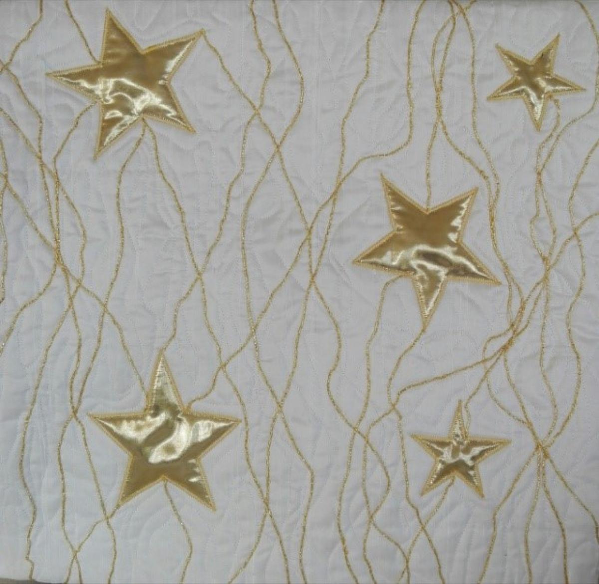 Winter-artquilt; Shining stars