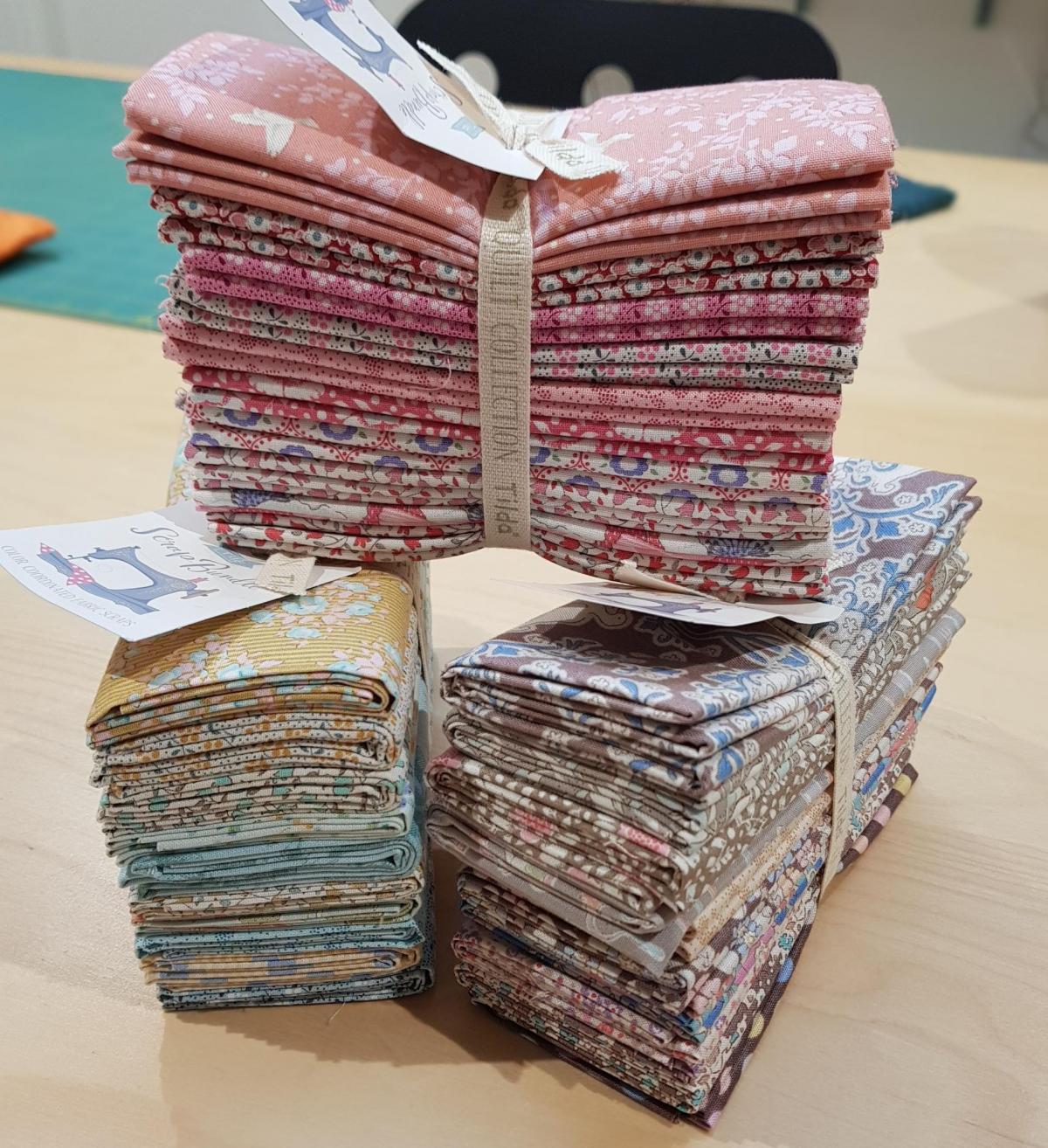 Tilda scrap bundel 10 lapjes van 50x55 cm bruin-zand-crème
