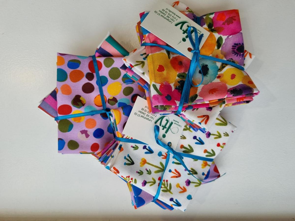 019 Stofpakketje 5 stofjes 37x25 cm Sweet Sometimes Free Spirit